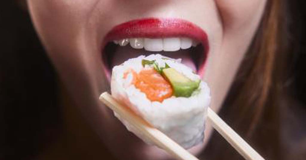 hvordan man spiser sushi